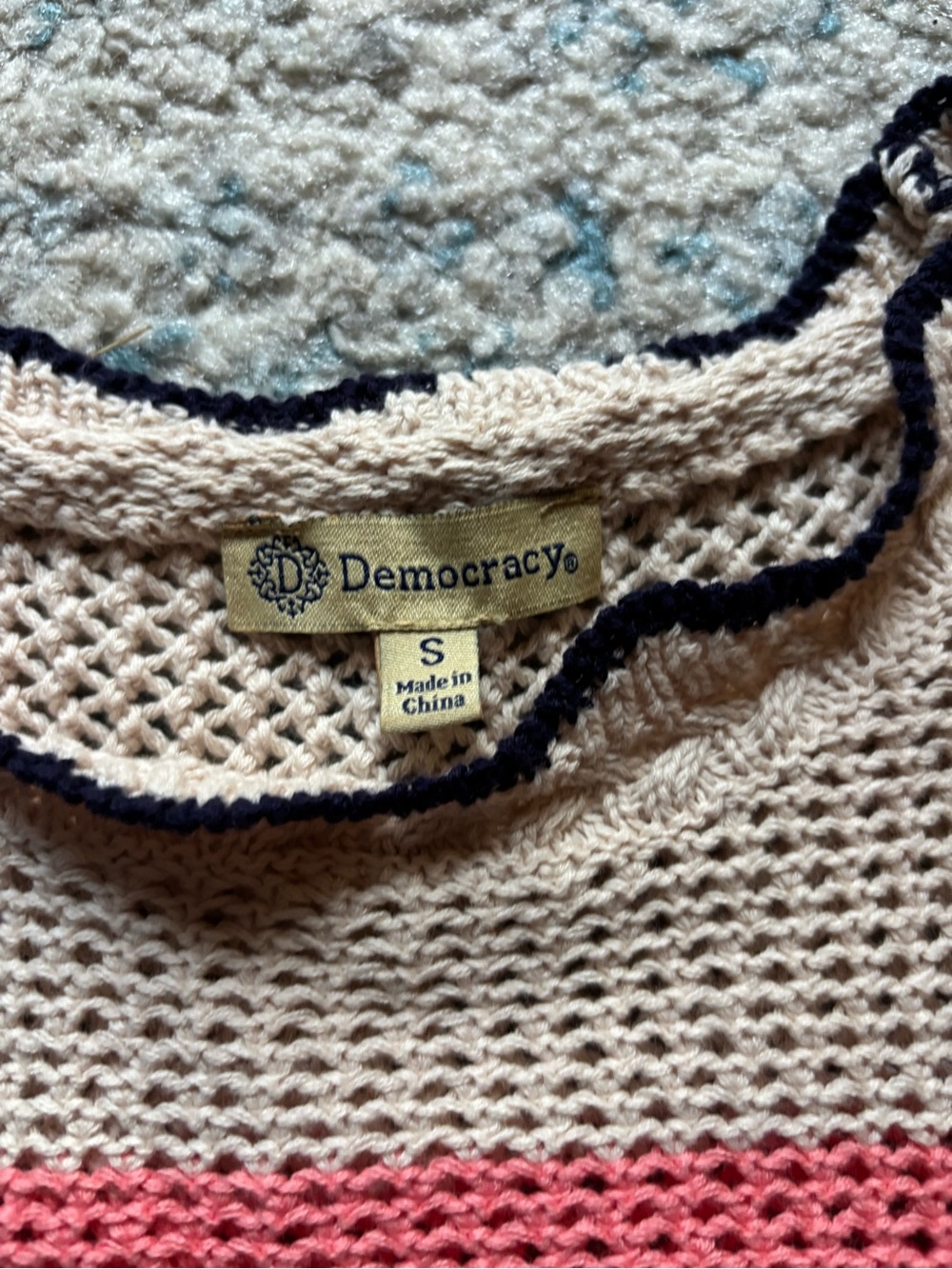 Striped Scallop Sweater Tank - Picture 3 of 3